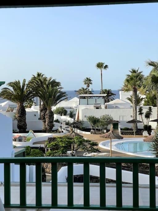 Precioso Rincon Entre El Mar Y Los Volcanes Costa Teguise Bagian luar foto